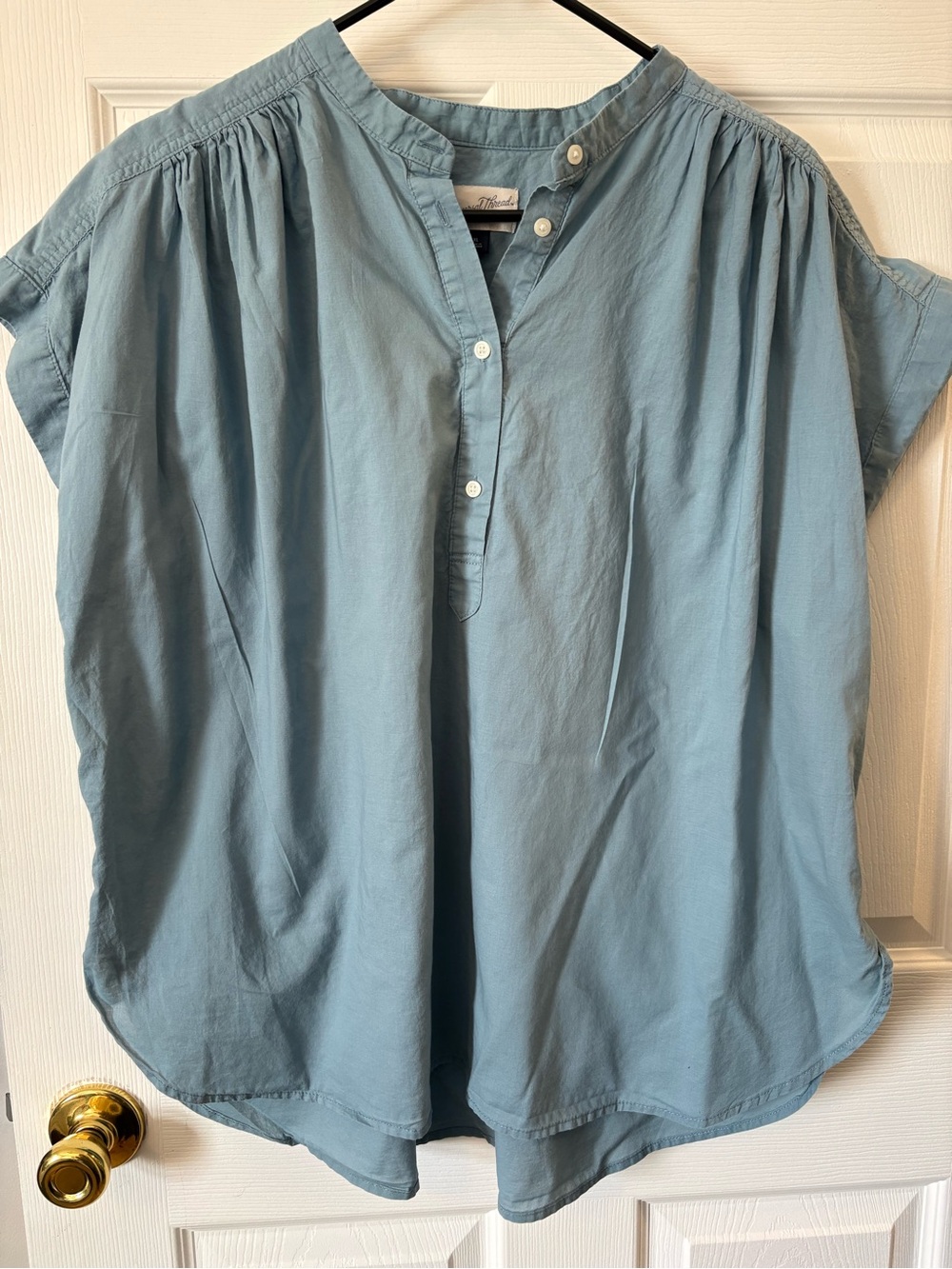 Universal Thread Light Blue Short-Sleeve Button Front Shirt